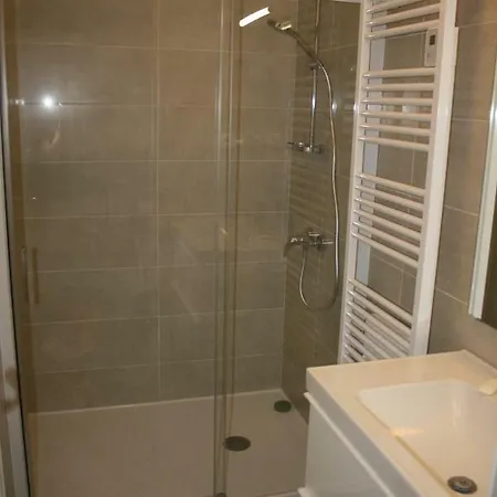 Le Haras Lägenhet *